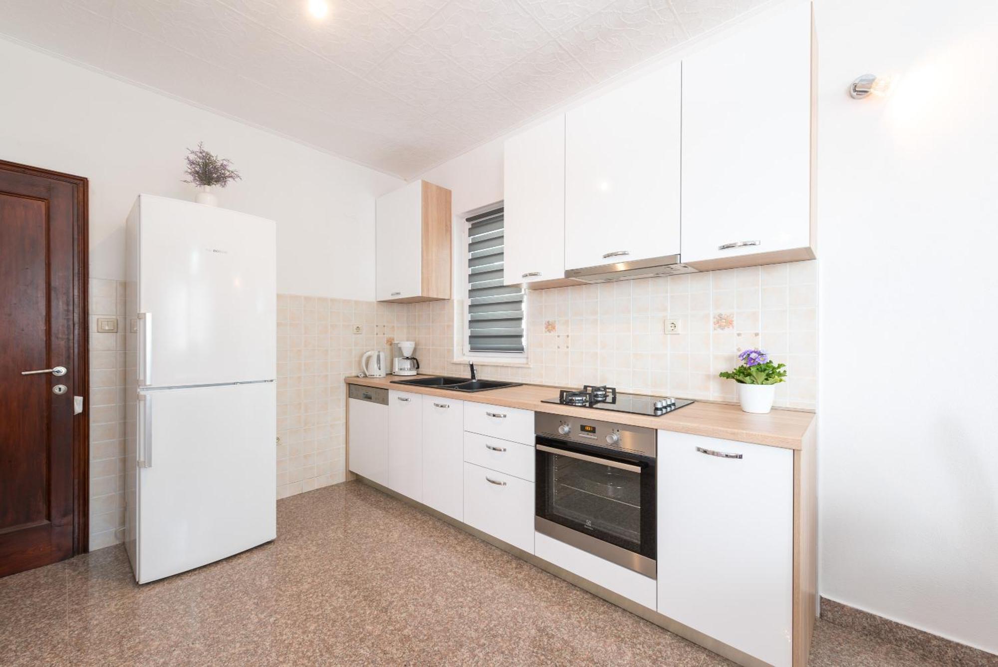 Luxury Apartment With Garden Jacuzzi And Wellness Τρογκίρ Εξωτερικό φωτογραφία