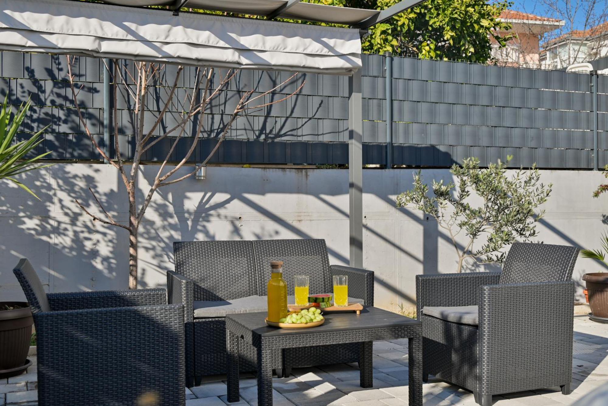 Luxury Apartment With Garden Jacuzzi And Wellness Τρογκίρ Εξωτερικό φωτογραφία